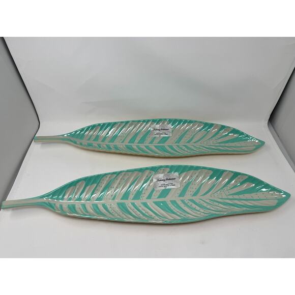 Tommy Bahama Serving Trays Tropical Leaf Melamine Set of 2 NEW - Picture 1 of 2